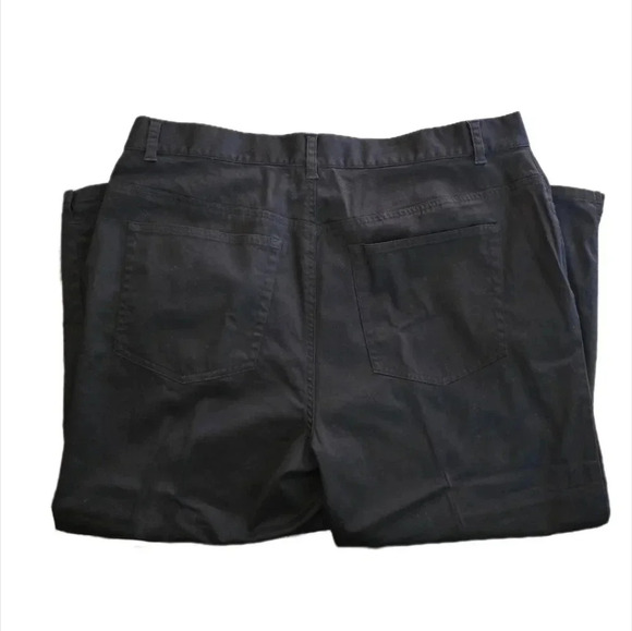 Chaps, Size 12, Black Stretch Slim Capris - Picture 5 of 10